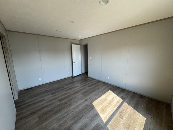 2023 45CEE16763EH23  Home