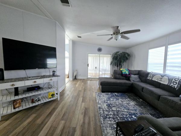 1994 Palm Harbor Mobile Home