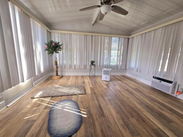 1994 Palm Harbor Mobile Home