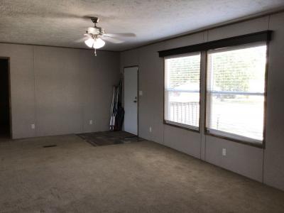 Photo 5 of 8 of home located at 410 Limestone Dr New Braunfels, TX 78130