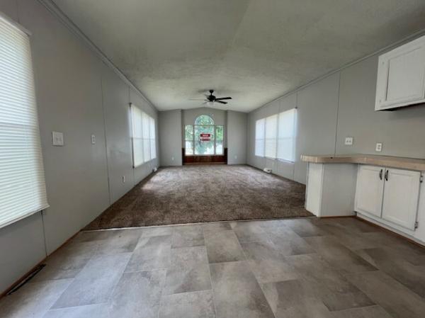 1990 Fairmont Mobile Home