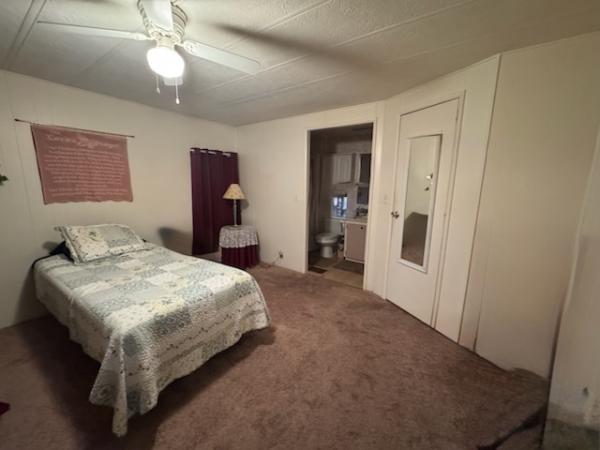 1984 NULL PALM Mobile Home
