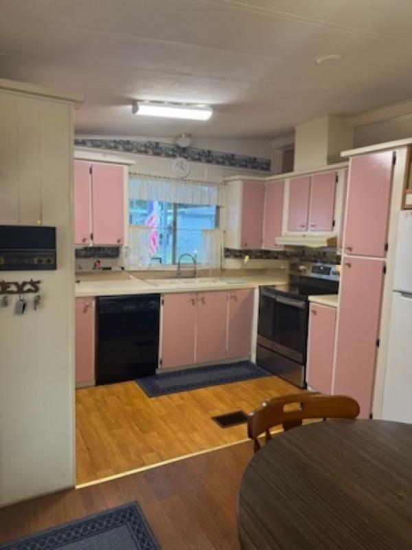 1984 NULL PALM Mobile Home