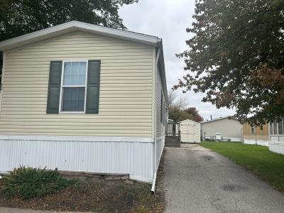 Photo 2 of 11 of home located at 5001 South Ave Lot 72 Toledo, OH 43615