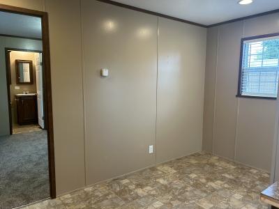 Photo 5 of 11 of home located at 5001 South Ave Lot 72 Toledo, OH 43615