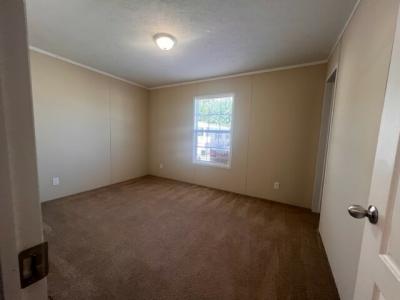 Photo 4 of 9 of home located at 33 Foxcroft Way Lawrenceville, GA 30044