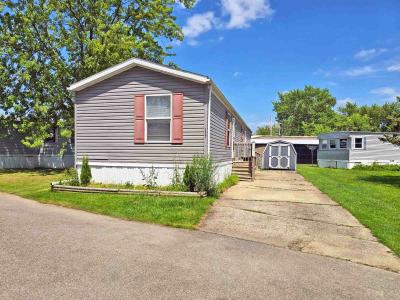 Mobile Home at 12860 Mayfield Rd Chardon, OH 44024