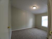 1997 Holly Park mobile Home
