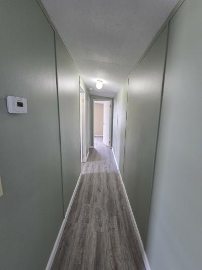 Photo 5 of 13 of home located at 809 Skye Dr. Findlay, OH 45840
