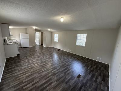 Photo 4 of 14 of home located at 5570 Connie Jean Road, #59 Jacksonville, FL 32222
