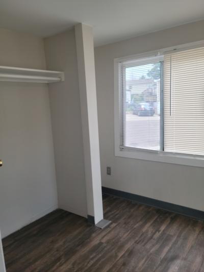 Photo 5 of 7 of home located at 10201 Riverdale Rd #68 Thornton, CO 80229