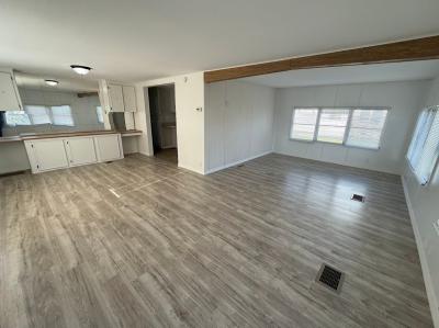Photo 5 of 14 of home located at 603 63rd Ave W #C18 Bradenton, FL 34207