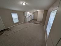 1999 Holly Park mobile Home