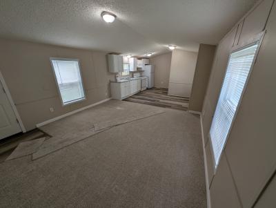 Photo 4 of 22 of home located at 339 Country Elms Est. Galesburg, IL 61401