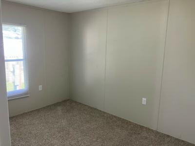 Photo 5 of 11 of home located at 5900 W County Road 350 N #26 Muncie, IN 47304