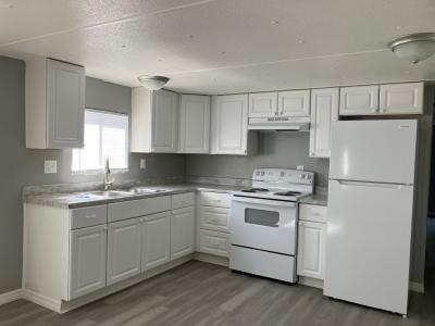 Photo 4 of 11 of home located at 145 Lake Charlotte Drive W. Winter Haven, FL 33880