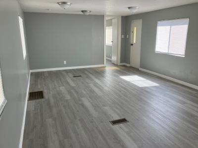 Photo 5 of 11 of home located at 145 Lake Charlotte Drive W. Winter Haven, FL 33880