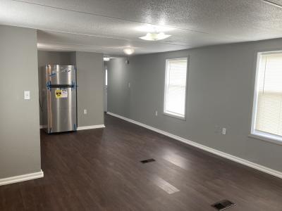 Photo 5 of 16 of home located at 638 Brandywine Lane Jacksonville, IL 62650