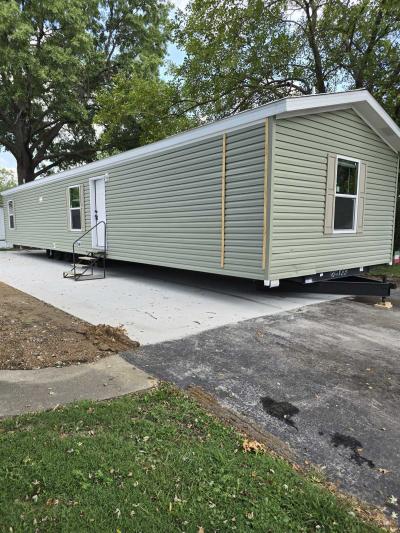 Photo 1 of 9 of home located at 2609 Keil Drive Belleville, IL 62226