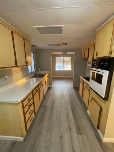 Photo 5 of 15 of home located at 500 North 67th Avenue Phoenix, AZ 85043