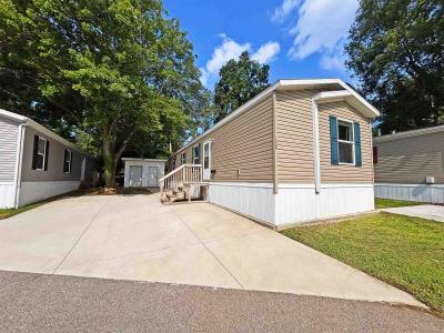 Mobile Home at 132 Westwoods Amherst, OH 44001