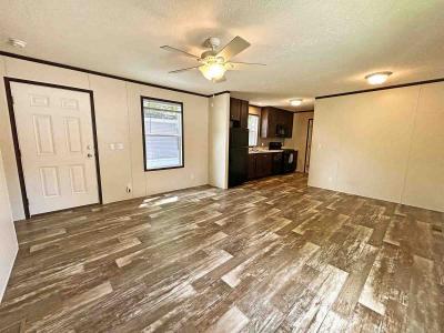 Photo 4 of 26 of home located at 132 Westwoods Amherst, OH 44001