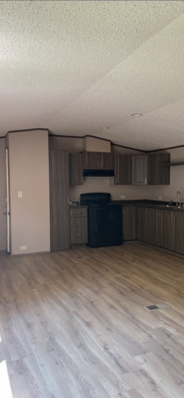 2021 Legacy S-1672-32A Manufactured Home