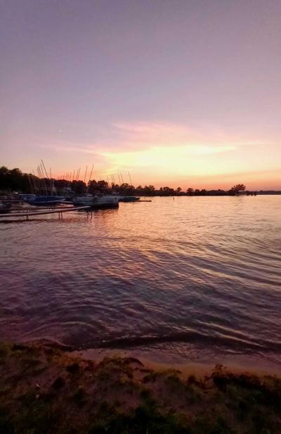 Photo 5 of 17 of home located at 3170 Orchard Lake Road #83 Keego Harbor, MI 48320