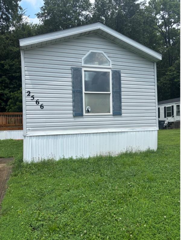 2000 Mobile Home