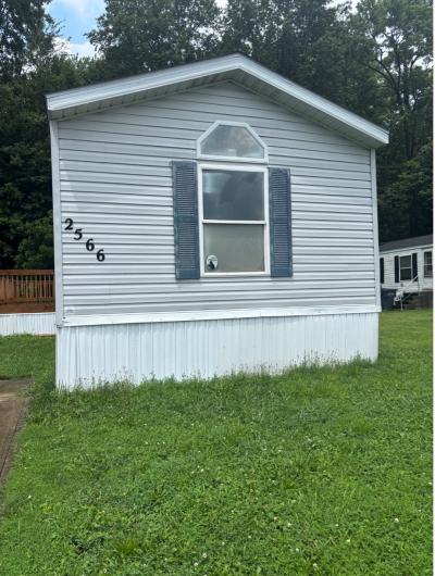 Photo 2 of 7 of home located at 2566 Deerfield Blvd Lot 70 Anderson, IN 46017