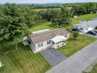 2016 Pine Grove Manufactured Home