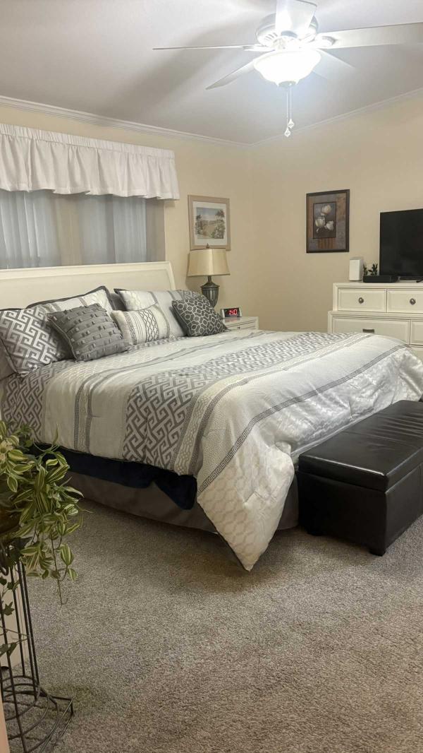 2005 Palm Harbor Manufactured Home