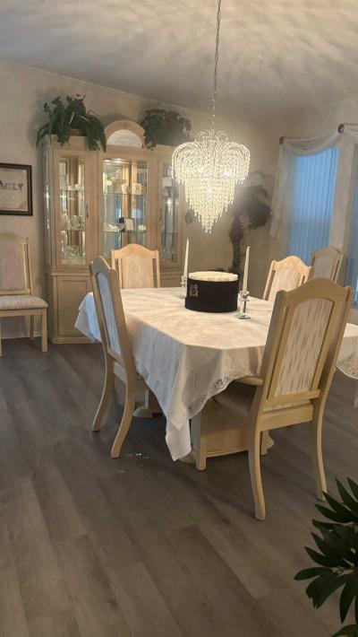 Photo 4 of 7 of home located at 3840 Golf Cart Dr. 442 North Fort Myers, FL 33917