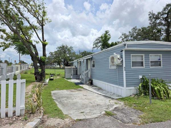 Photo 1 of 2 of home located at 4943 E Hillsborough Avenue, Lot 63 Tampa, FL 33610