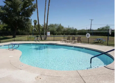 Photo 4 of 21 of home located at 1802 E Campo Bello Dr Phoenix, AZ 85022