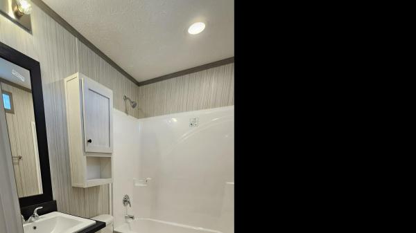 Photo 1 of 2 of home located at 820 Southhaven Drive Mankato, MN 56001