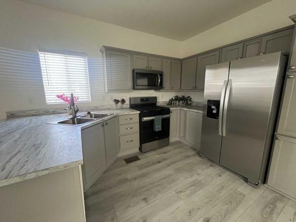 2025 Cavco Mobile Home