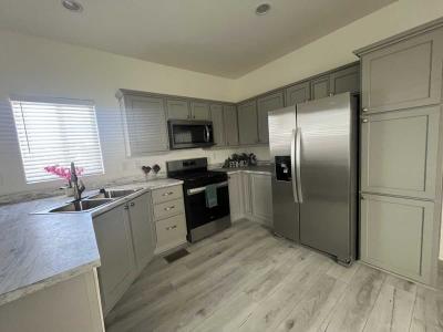 Photo 3 of 15 of home located at 2121 S Pantano Rd #373 Tucson, AZ 85710
