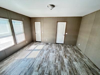 Photo 5 of 10 of home located at 4343 Katy Hockley Rd #231 Katy, TX 77493