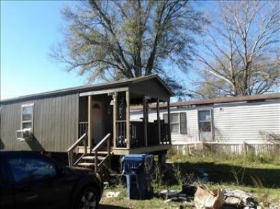 Mobile Home at 282 Willie Doyle Rd Pitkin, LA 70656