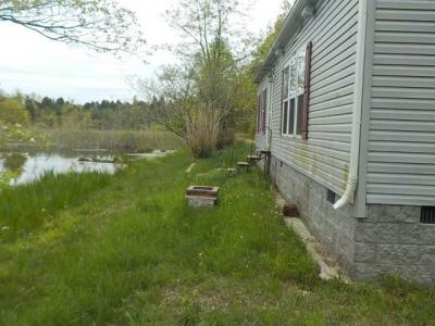 Mobile Home at 9929 E Borland Rd Leavenworth, IN 47137