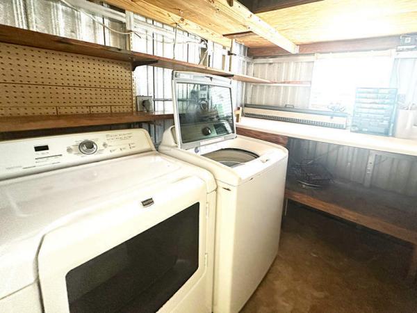 1987 Palm Harbor Manufactured Home