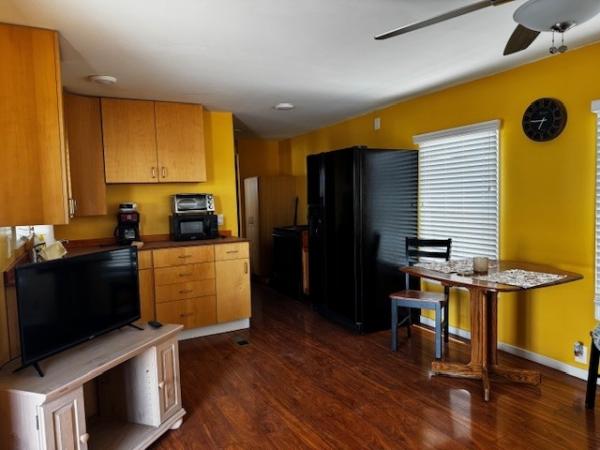 1985 Redman Manufactured Home