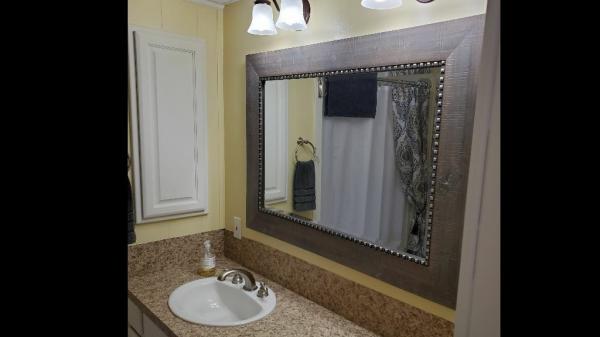 1975 Homes of Merit Manufactured Home