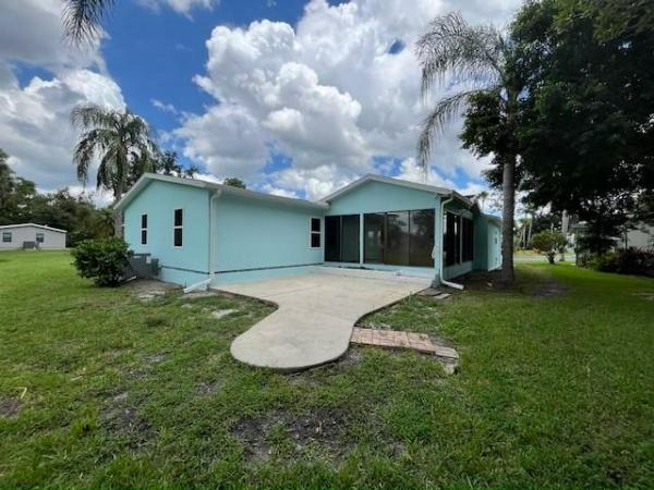 1989 PALM Manufactured Home
