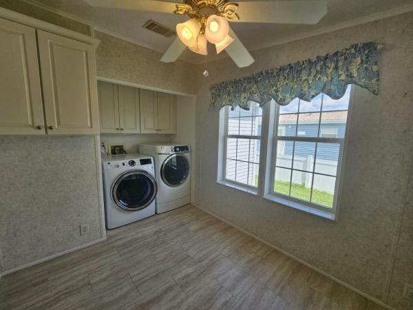 2002 Merit Manufactured Home