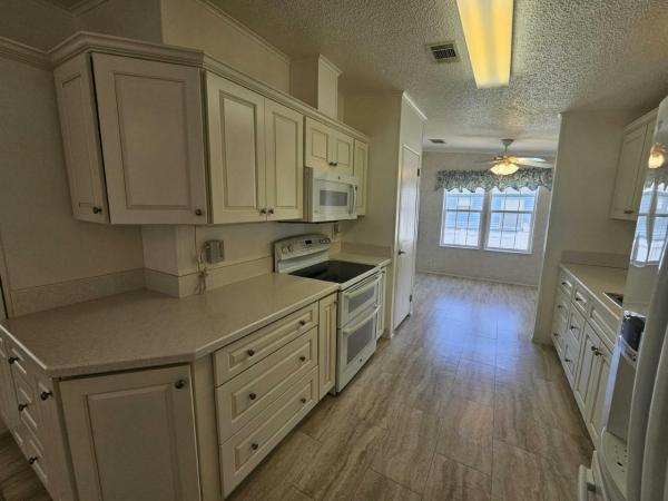 2002 Merit Manufactured Home
