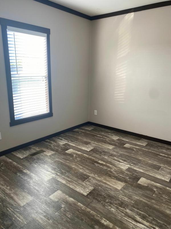 2018 Clayton Homes Inc Manor Hill Mobile Home