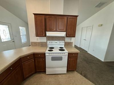 Photo 5 of 14 of home located at 7300 N. 51st Ave #B-8 Glendale, AZ 85301