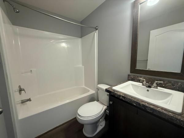 2020 Clayton - Middlebury Mobile Home